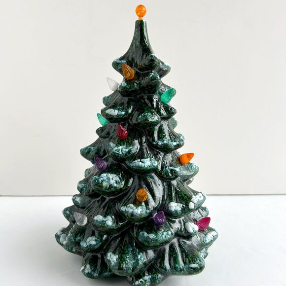 Vintage Ceramic Christas Tree - Picture 1 of 6